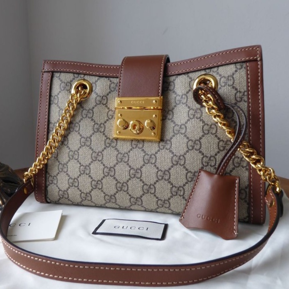 ** 100% AUTHENTIC** Gucci Padlock Small Shoulder Bag - Beige/Ebony GG Supreme